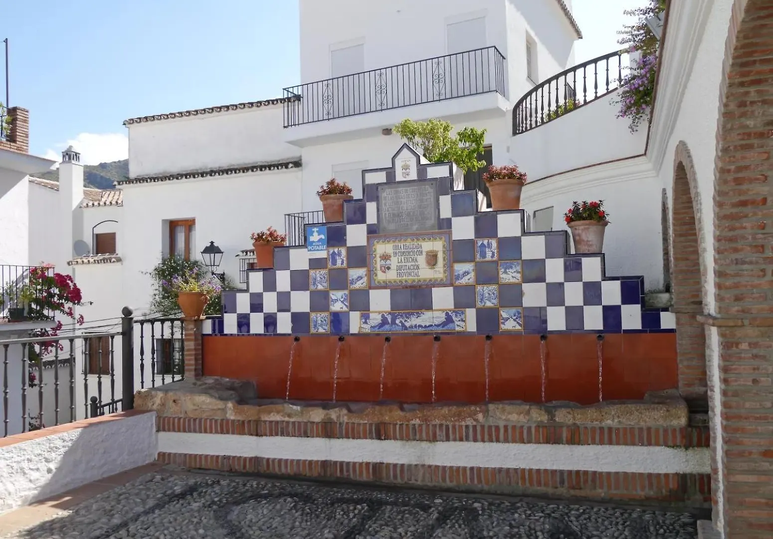 Casa Del Leon Villa Istan Holiday home
