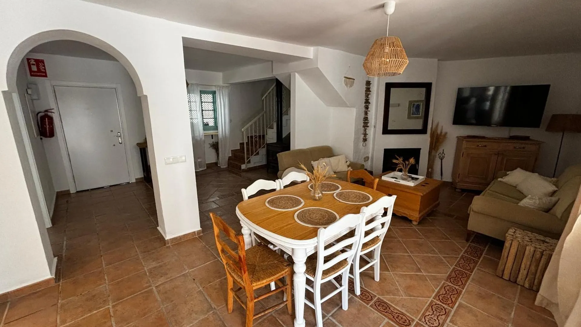 Casa Del Leon Villa Istan Holiday home