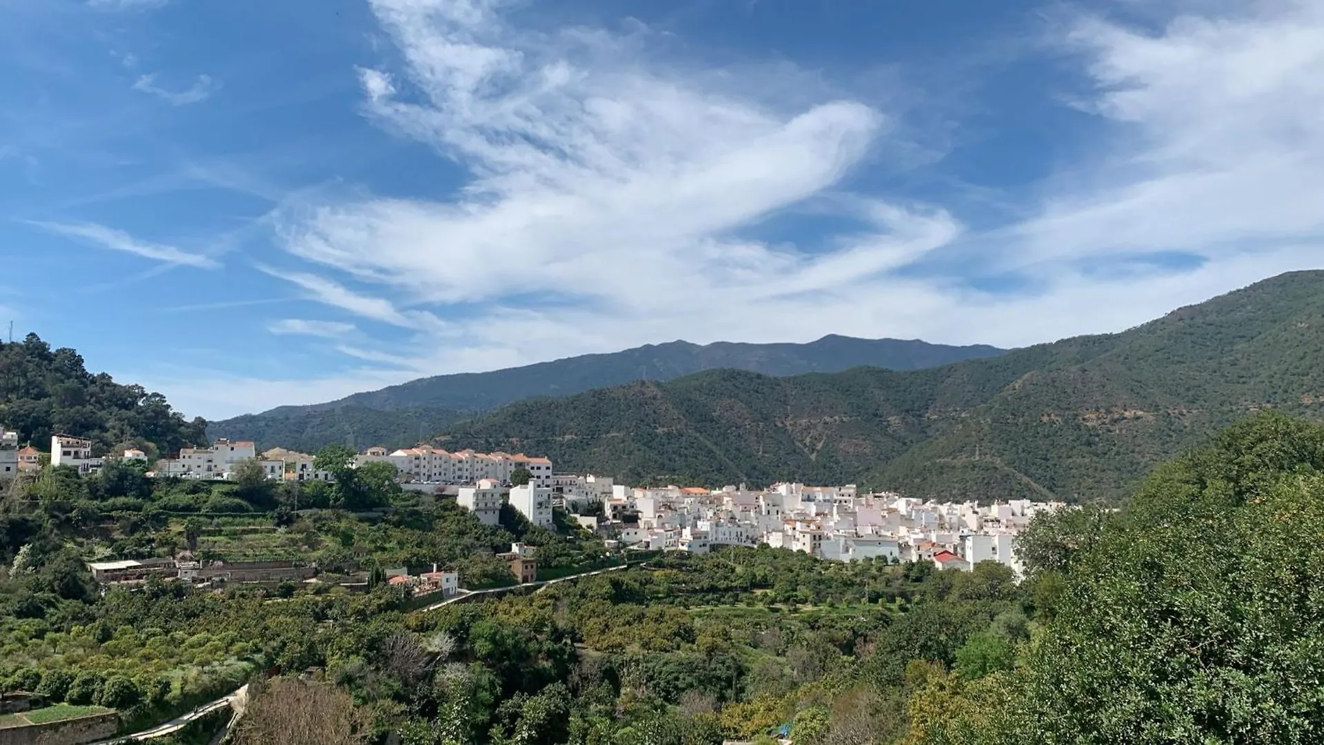 Casa Del Leon Villa Istan 0*,  Spain